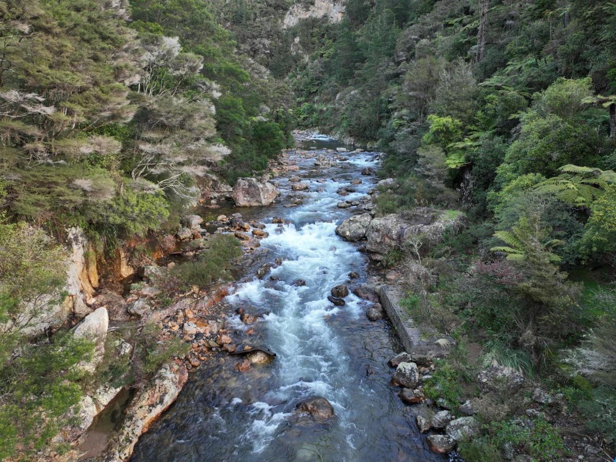 Riverside Accommodation Karangahake Buitenkant foto