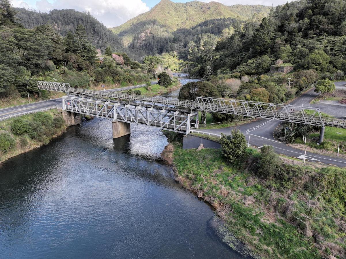 Riverside Accommodation Karangahake Buitenkant foto