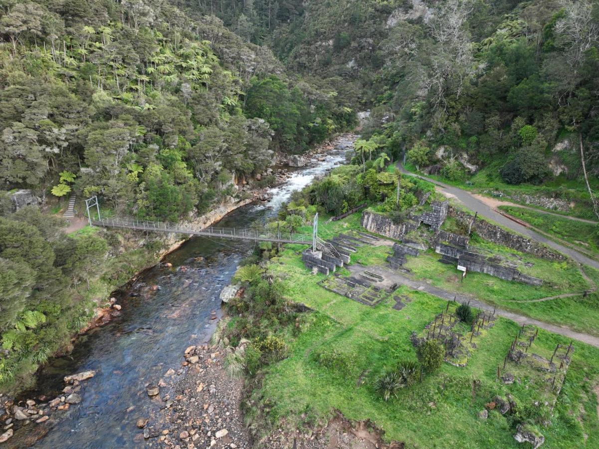 Riverside Accommodation Karangahake Buitenkant foto